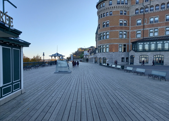  - This deck has access to the Funicular or to the very steep street leading down into the original Old Quebec City